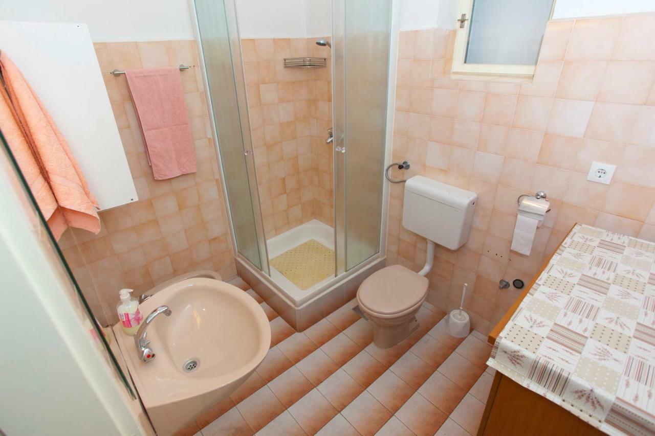 Apartmani Ruza Makarska Exterior photo